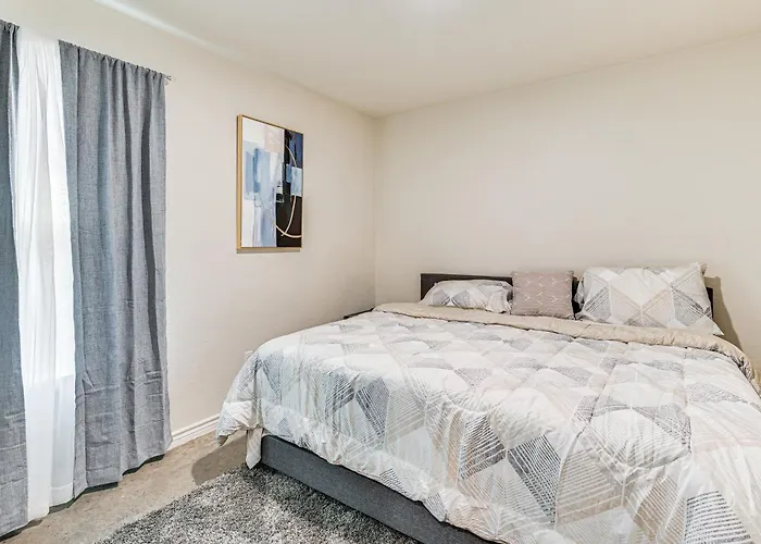 Urban Oasis Apartment