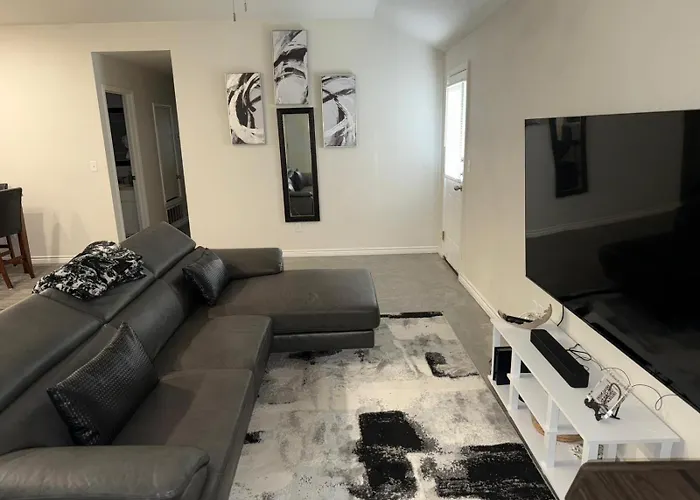 Apartment Urban Oasis
